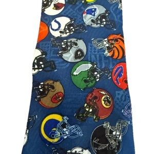 NFL Team helmet necktie PreOwned great condition Fast Shipping!